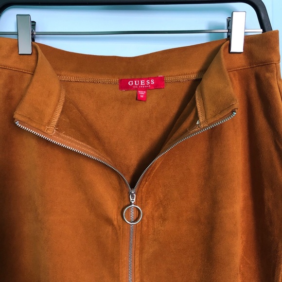 🆕 Guess Suede Skirt - Picture 3 of 3